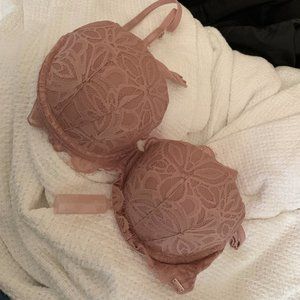Victoria's Secret PINK Push-Up Bra 34C